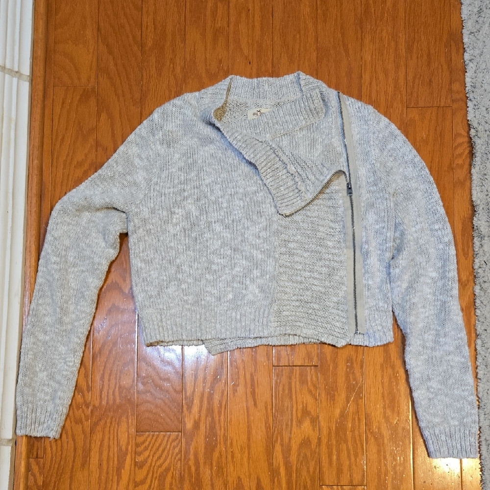 Hollister Light Gray/Cream Cardigan Sweater Size Large | Soft Knit | Cozy